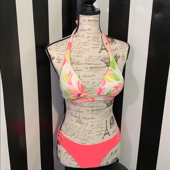 Victoria Secret Padded Floral Halter Swimsuit - Picture 1 of 6